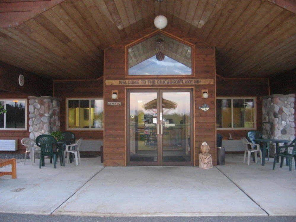 Chicaugon Lake Inn Gaastra Bagian luar foto
